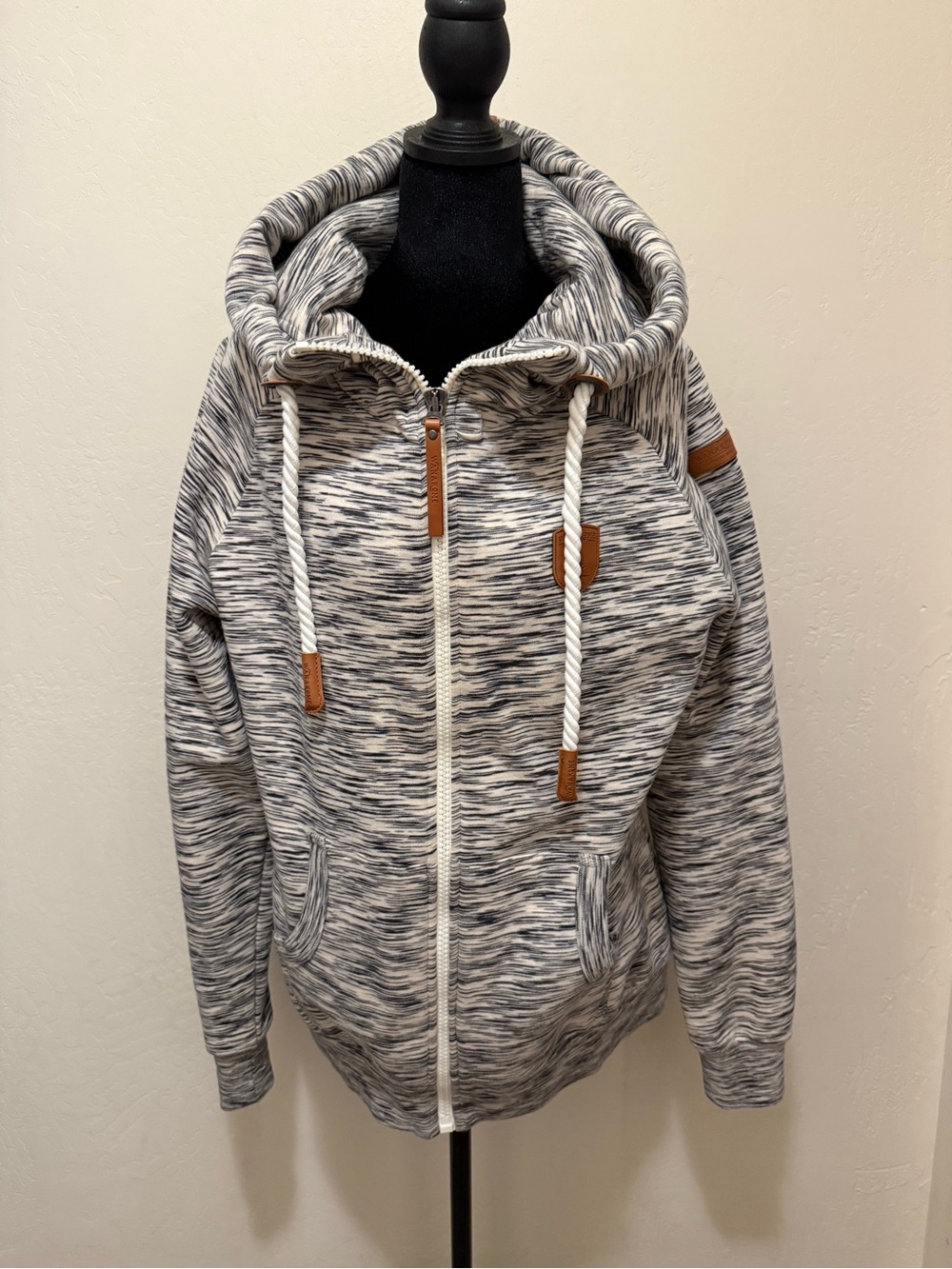 Cozy Marled Zip-Up Hoodie with Rope Drawstrings